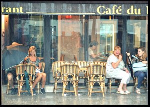 cafe rain 7538889068_a8800ee4f3_b