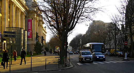 P1220077_Paris_VIII_avenue_F_Roosevelt_rwk